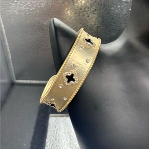 Gold and Black Onyx & Cz Bangle